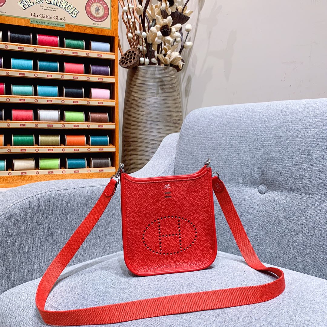 에르메스 미니 에블린16 로즈 은장 끌레망스 가죽